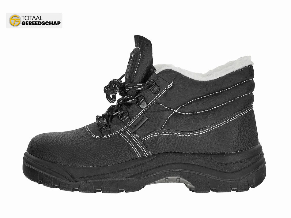 Insulated safety shoes S3 SRC – r. 39