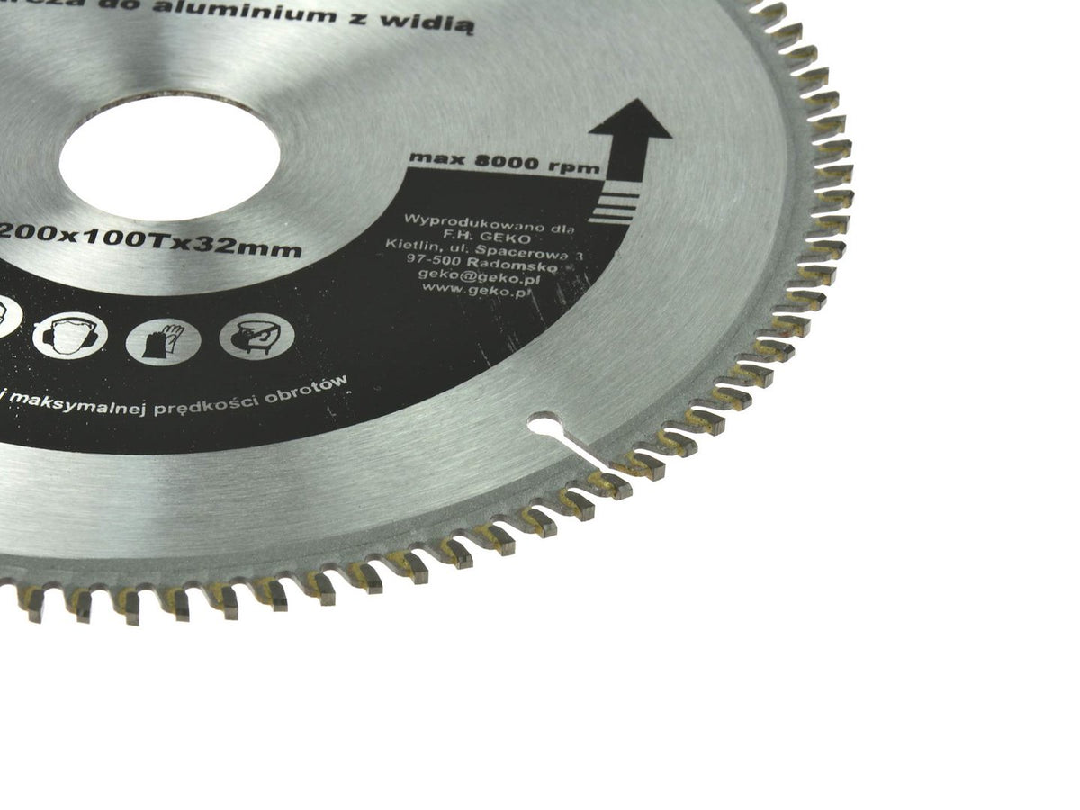TCT Alumium zaagblad voor aluminium 200x32x100T + 5 reducties 32/ -30 -25,4 -22,2 -20 -16