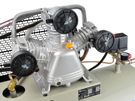 200L oliesmerende luchtcompressor drievoudige cilinder 10 bar 490 L/min 400V