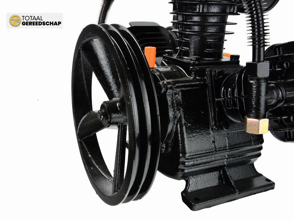 Three-stroke pump for air compressor 5,5HP