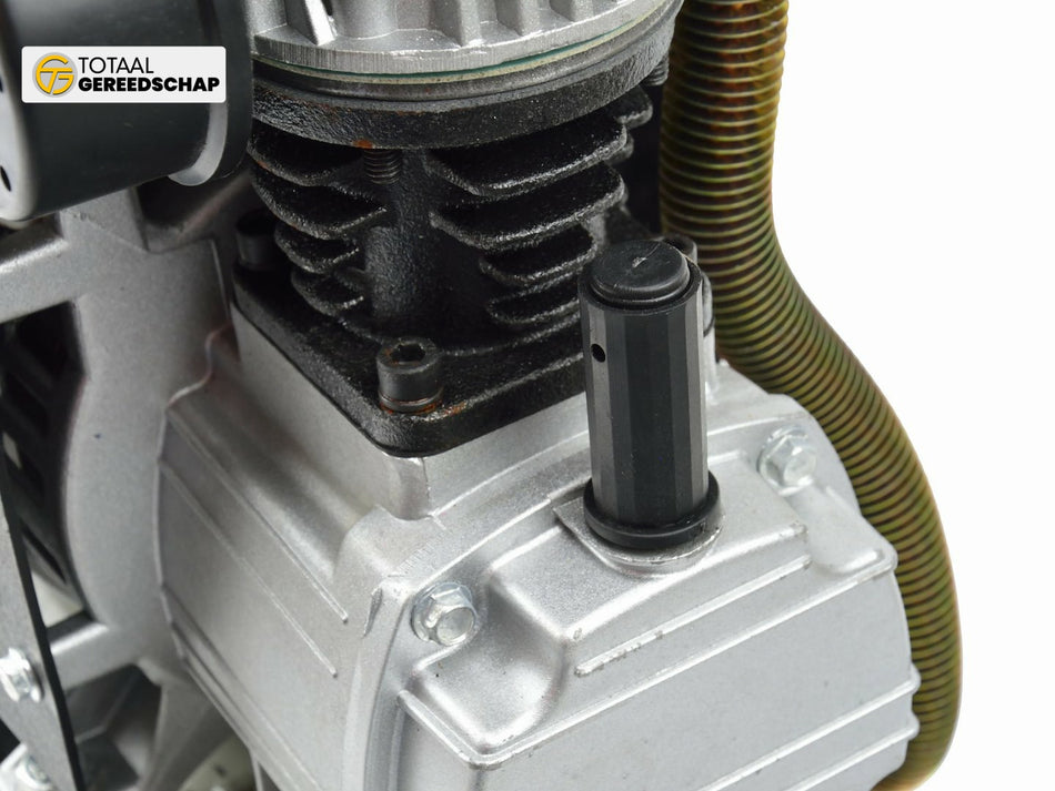 8L Oil Lubricated Air Compressor 8 bar 118 L/min