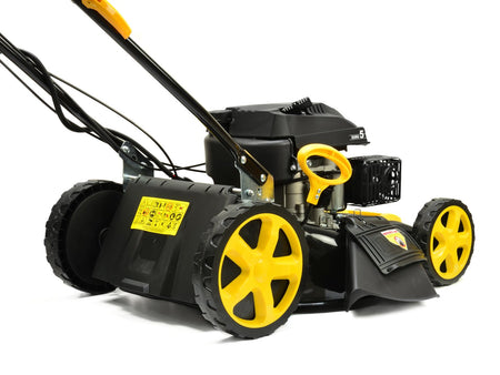 Grasmaaier met aandrijving en elektrische start