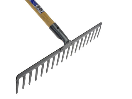 Hark met 18 tanden en houten steel