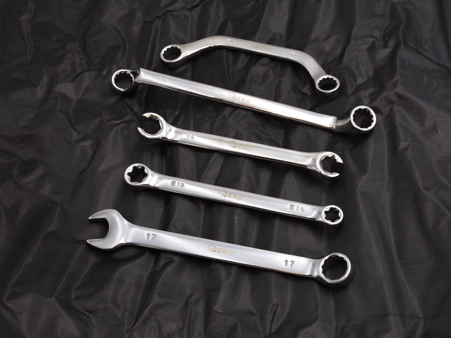 Ringsleutelset met polijstafwerking 6-32mm 47 stuks CrV (opbergrol)