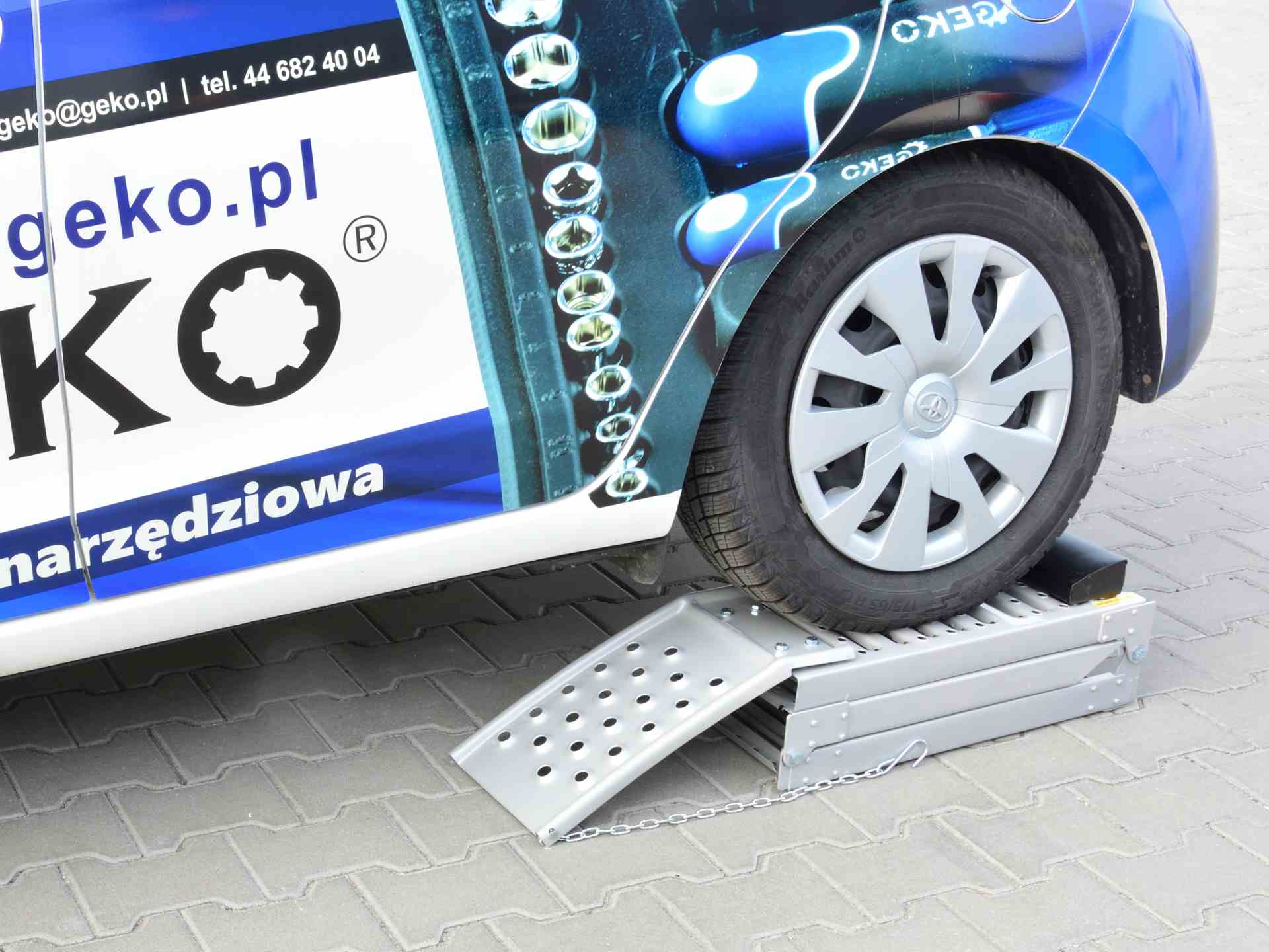 Stalen oprijplaat opvouwbaar 2200kg 2 stuks