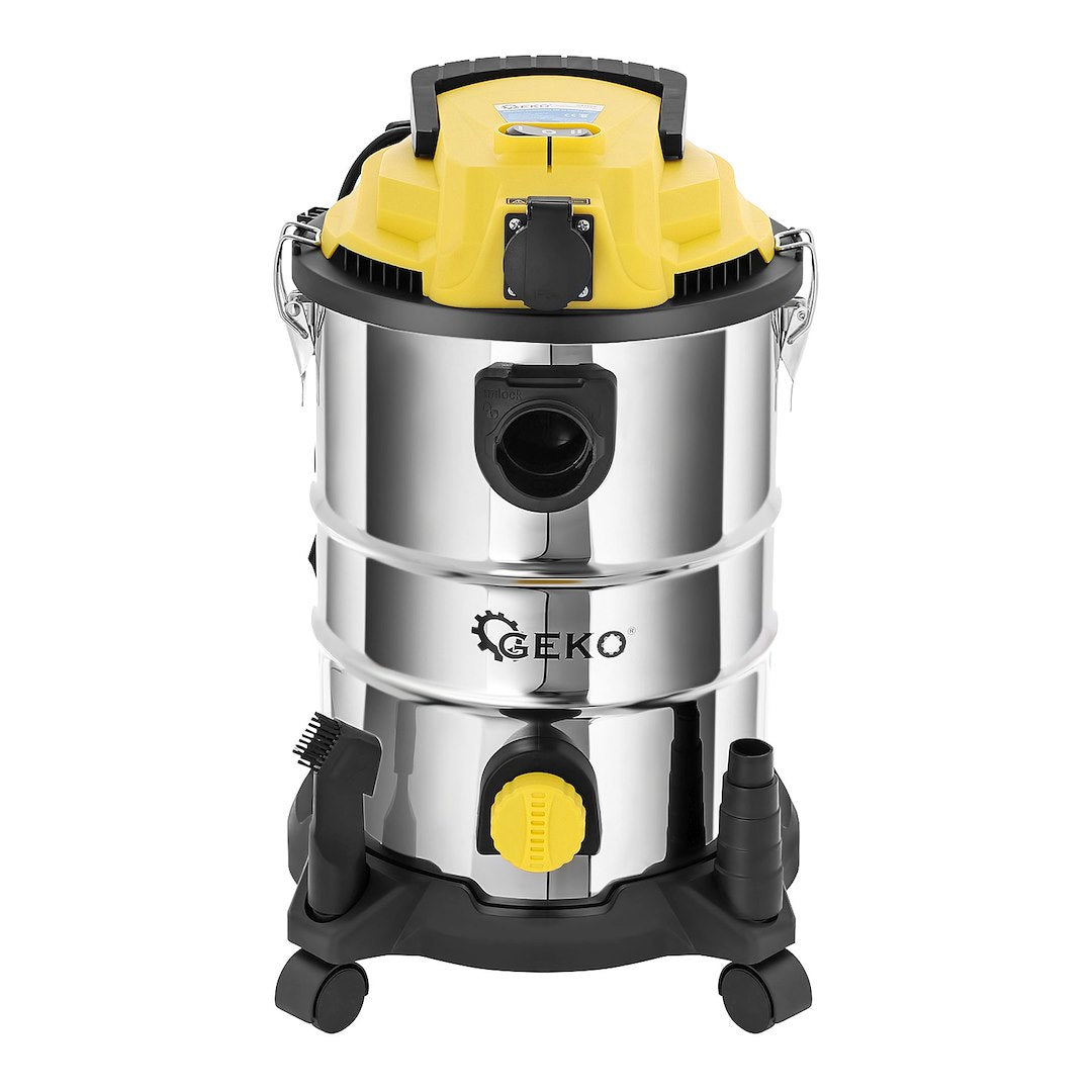 Natte en droge stofzuiger 25L + stopcontact en accessoires
