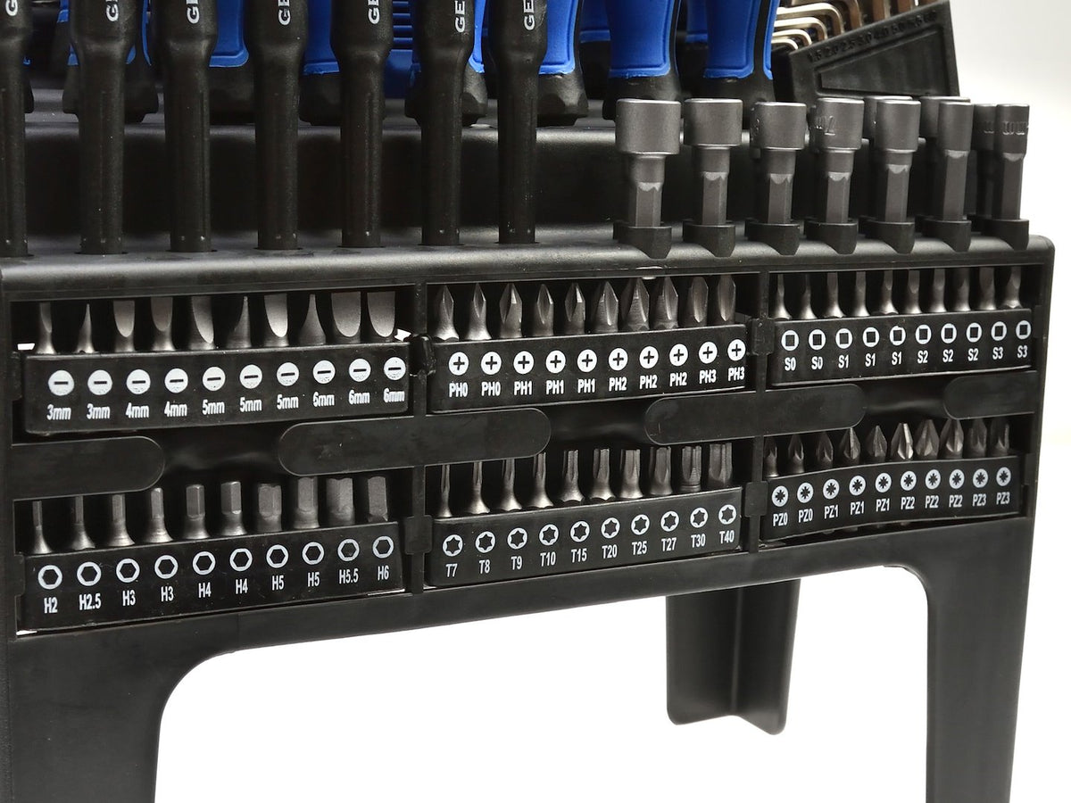 Set schroevendraaiers en bits 122 stuks