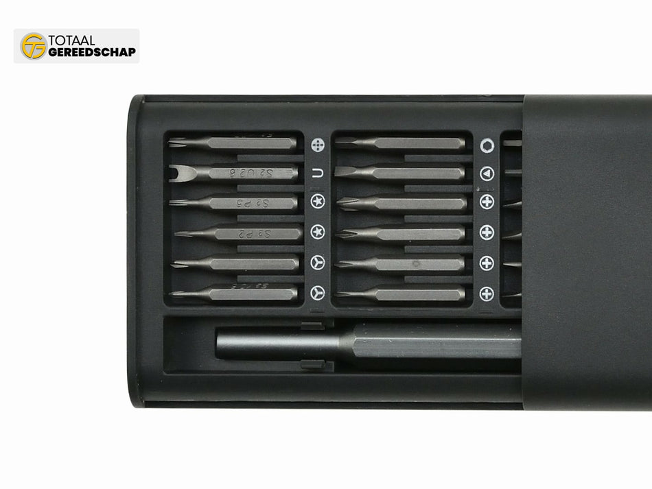 Set of precision screwdrivers and bits 24in1