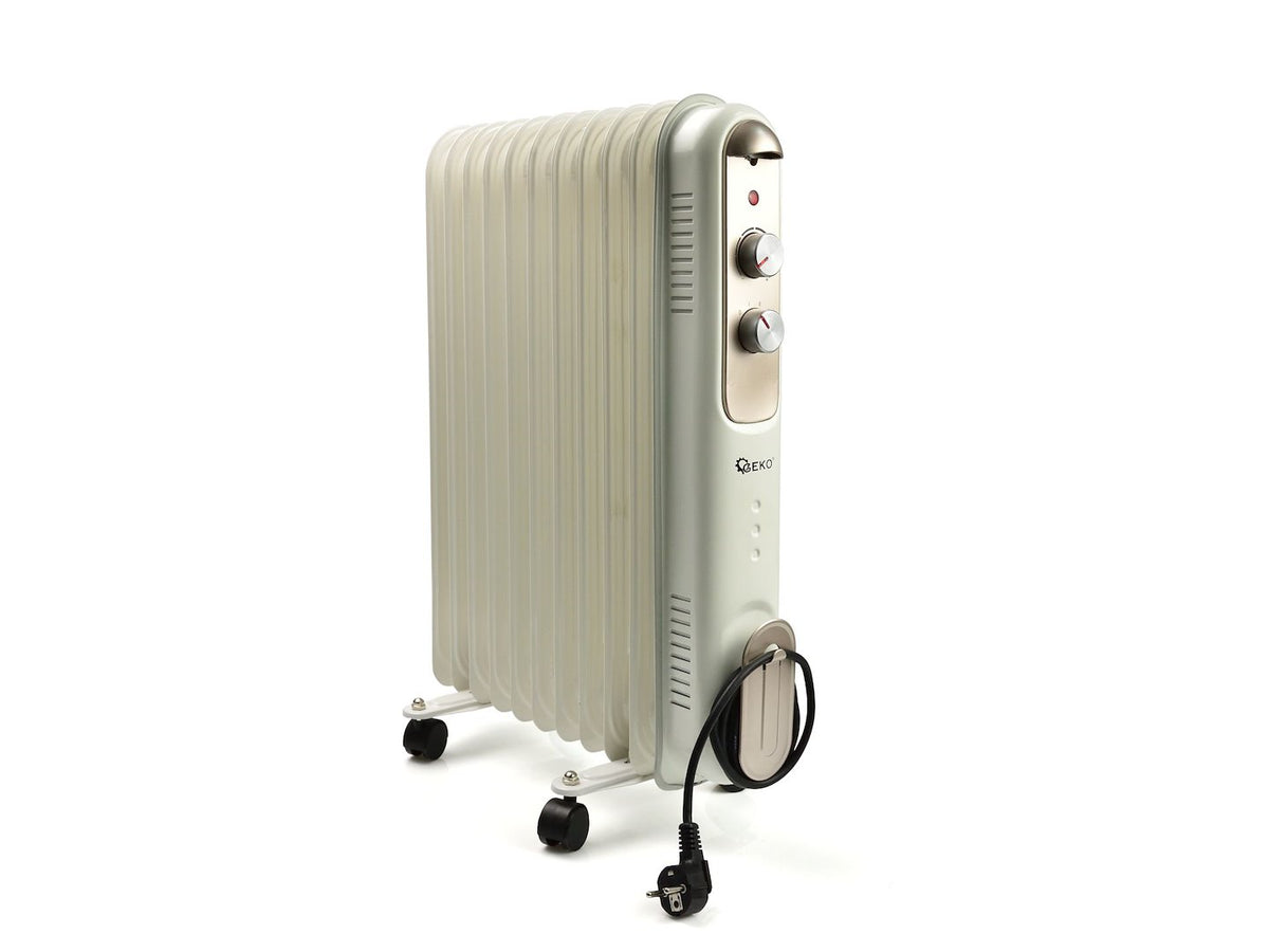 Oliegevulde radiator 11 vinnen 2500W