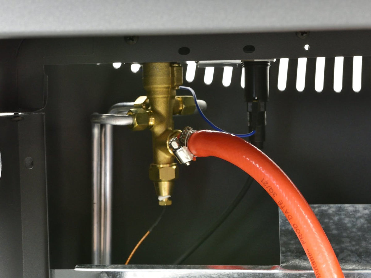 Binnenkachel op gas 4,2 kW met reduceerventiel en slang