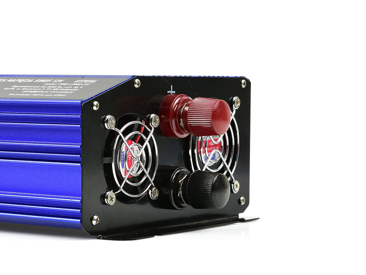 Zuivere sinusgolf spanningsomvormer 12V/230V 2000/4000W